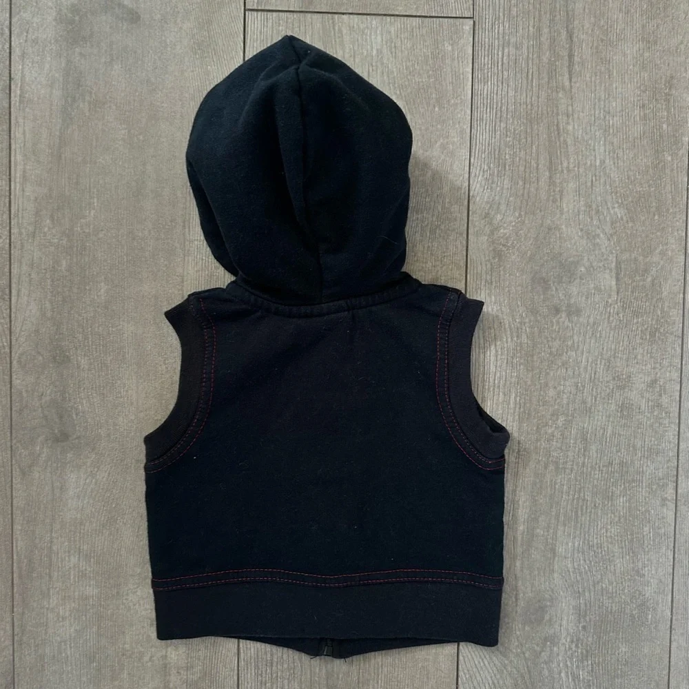 Calvin Klein baby boy zip vest hoodie 0-3 months